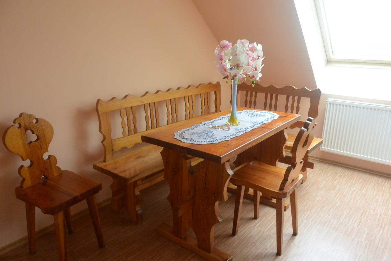 Rodinne Ubytovani - Family Accommodation Kobylice Buitenkant foto