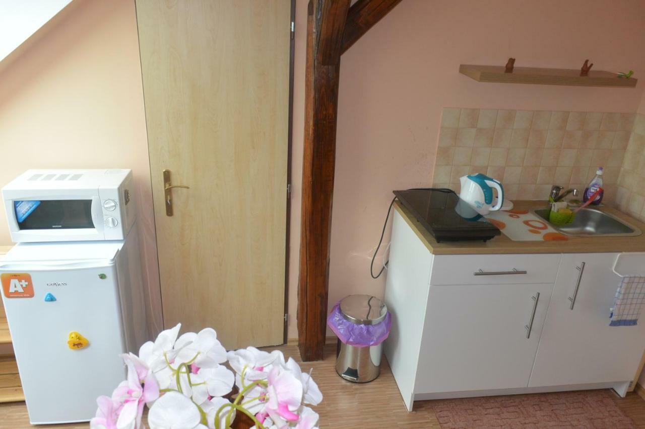 Rodinne Ubytovani - Family Accommodation Kobylice Buitenkant foto